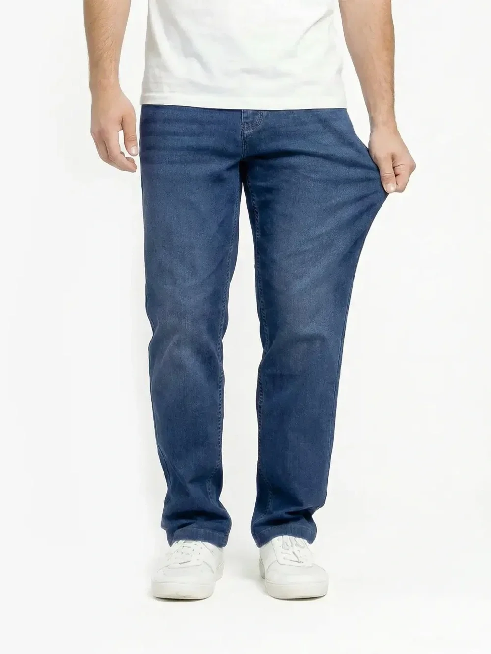 MUGSY Men’s size 34 x 29 Fultons Casual Dark Blue Relaxed Fit Stretch Jeans